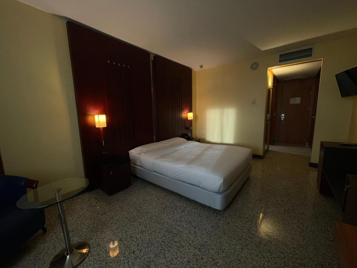 Jardines De Amaltea Hotel Лорка Екстериор снимка